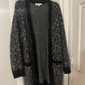 Stylish Gray and Black Women's Michael Kors Sweater